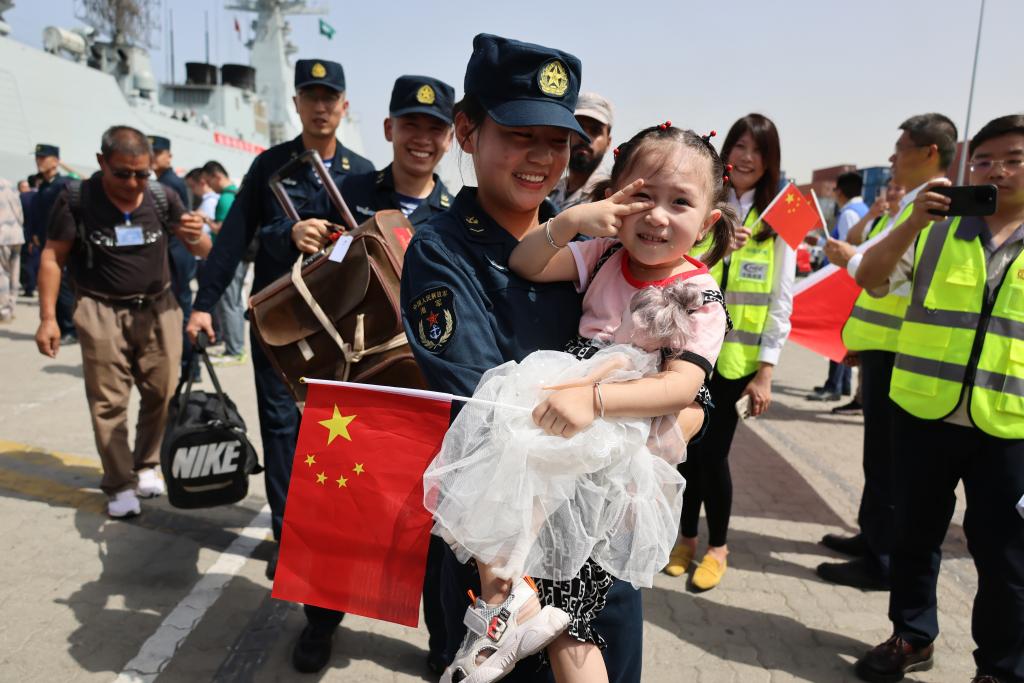 中國海軍蘇丹撤僑軍艦抵達沙特吉達港