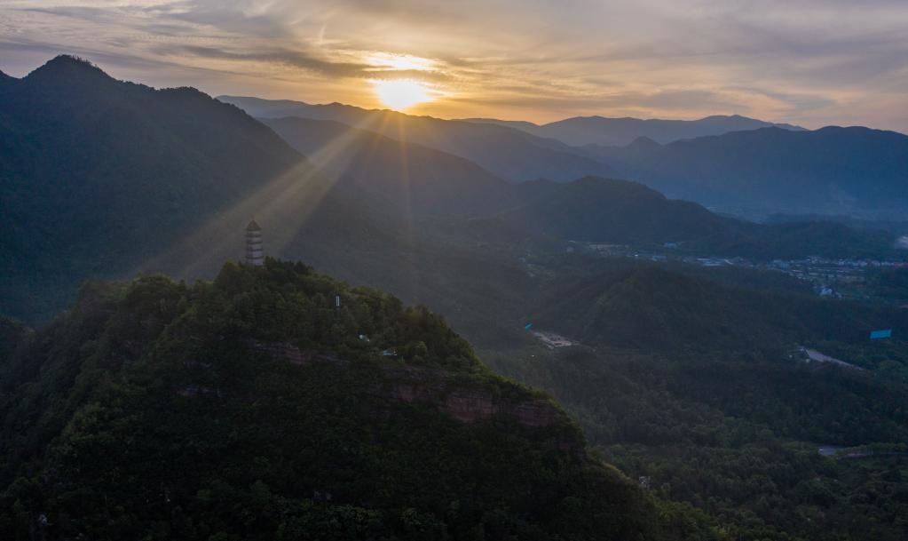 走進天臺山