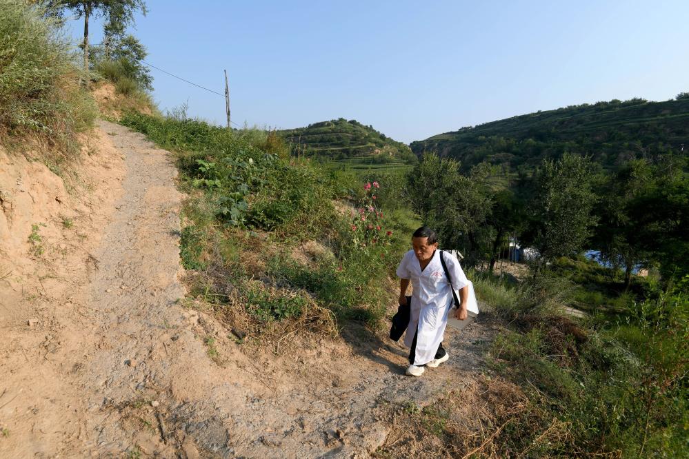 行走深山·醫路堅守