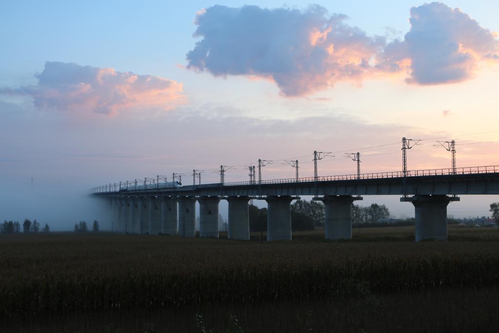 我國高寒地區最長快速鐵路開通運營五周年