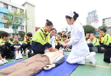 國際減災(zāi)日 安全進(jìn)校園