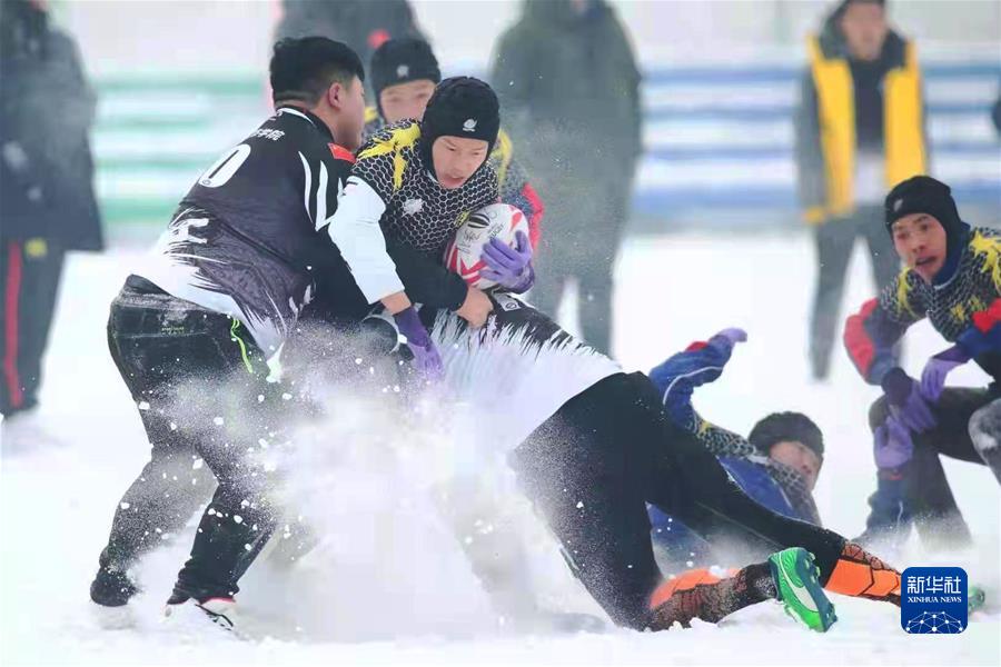 （新華全媒頭條·圖文互動）（3）愿景照進(jìn)現(xiàn)實(shí) 共赴冰雪之約——“帶動三億人參與冰雪運(yùn)動”掃描